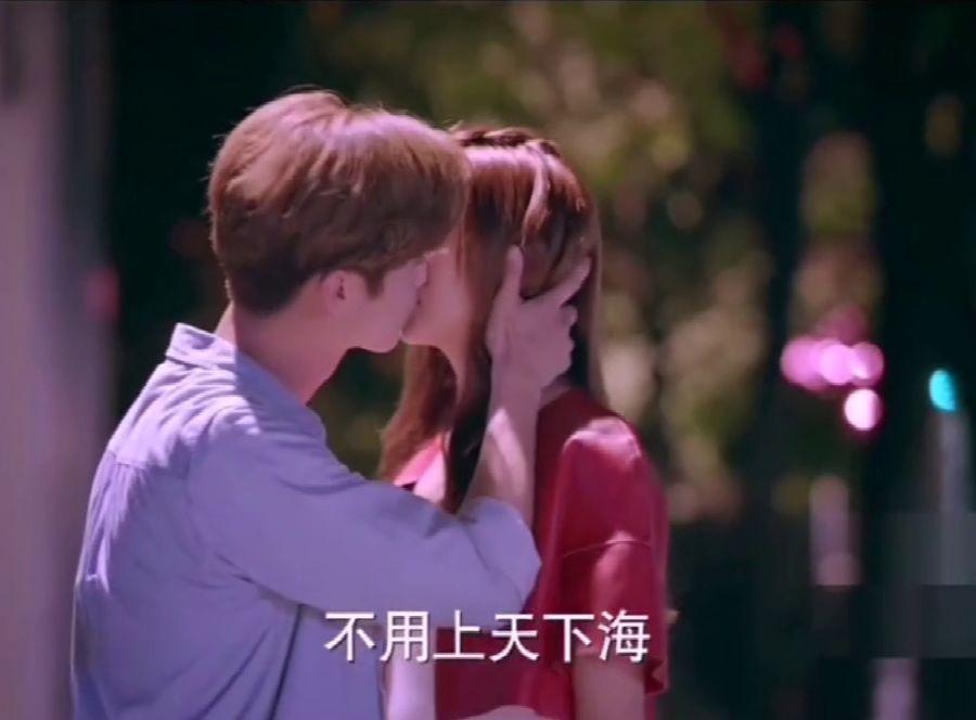 还记得《1988》里的娃娃鱼吗？成韩娱叔圈天菜了？